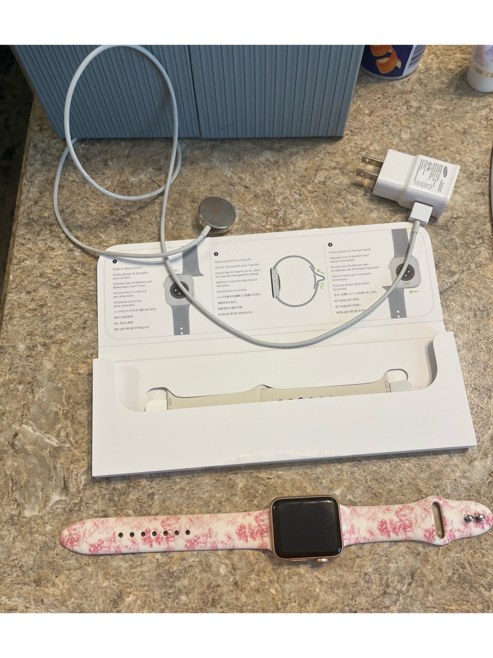 USED~Apple Watch 3 Series~Excellent Condition